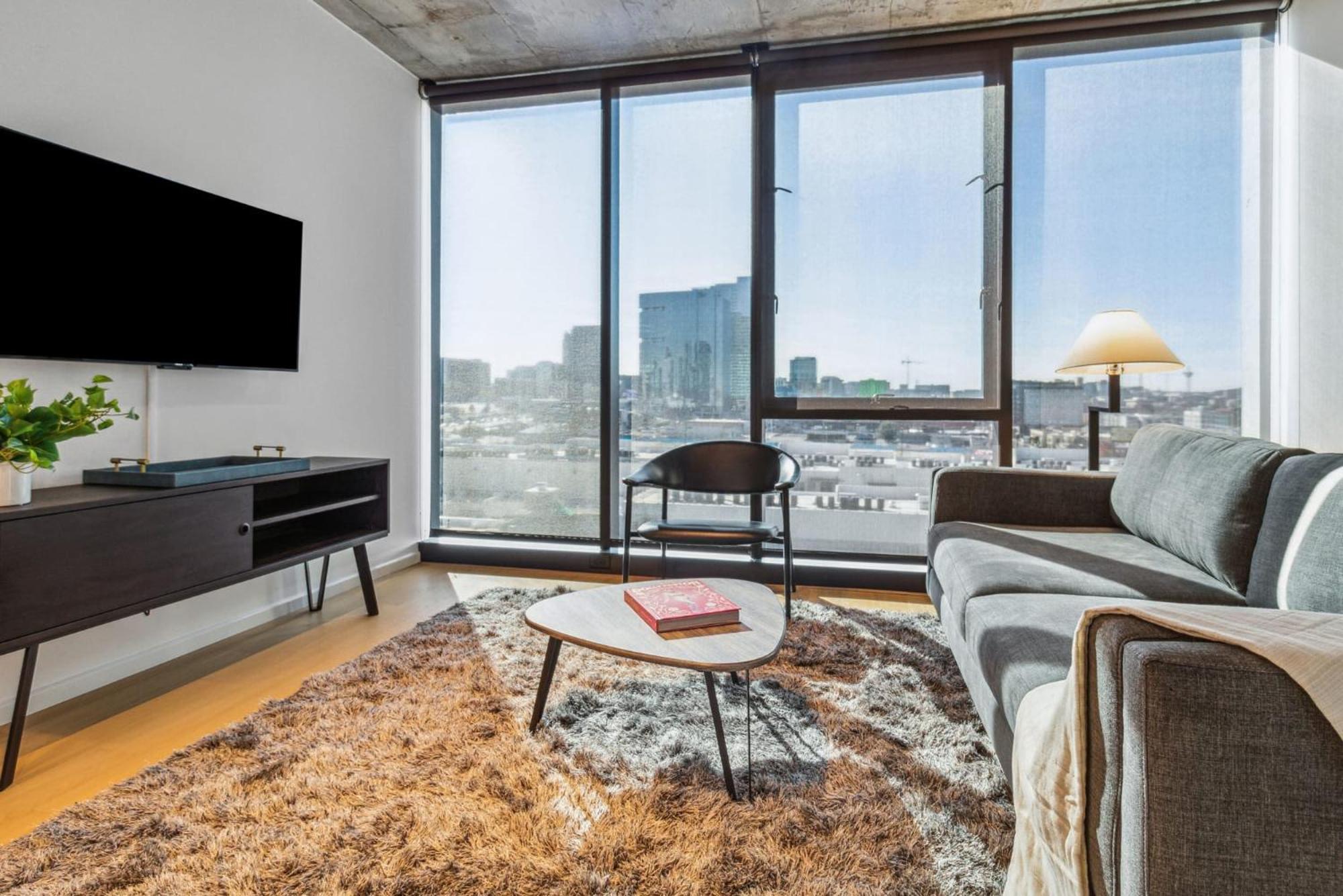 Contemporary City Living Apartments In נאשוויל מראה חיצוני תמונה